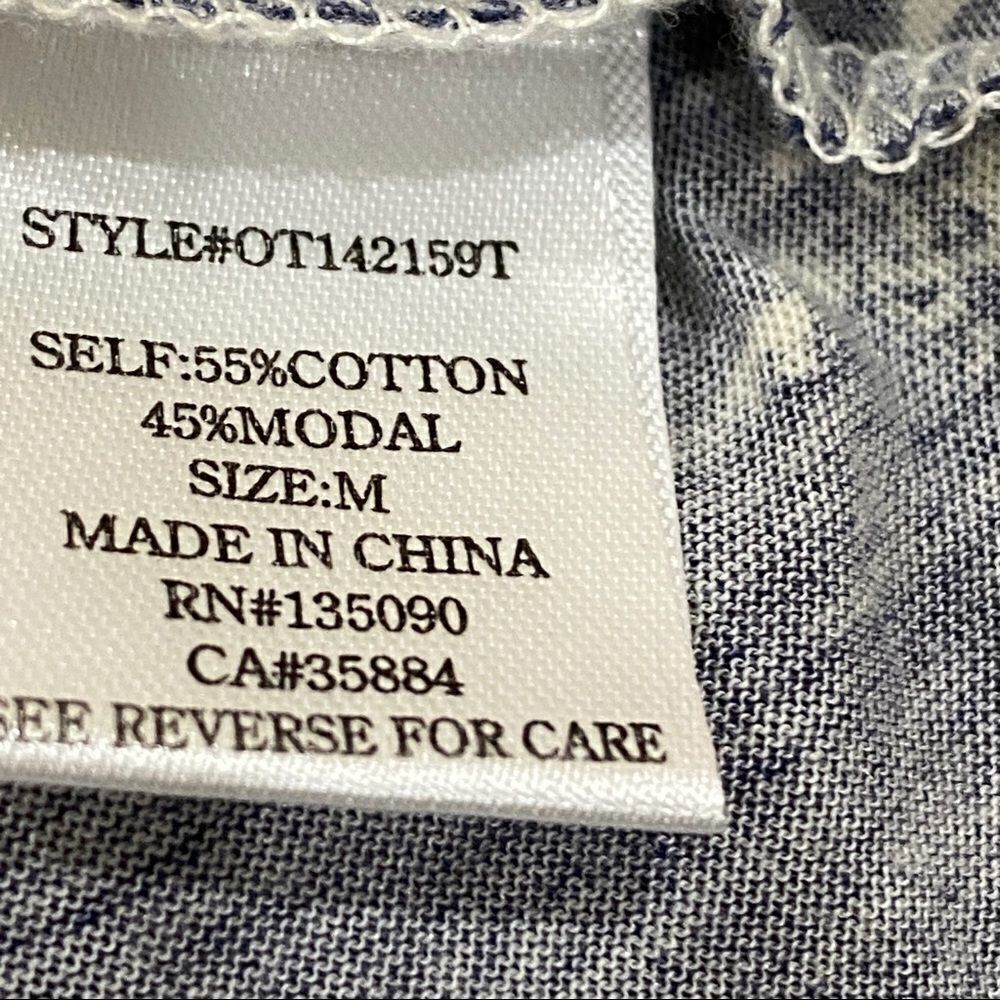 Others Follow Top - Picture 7 of 9